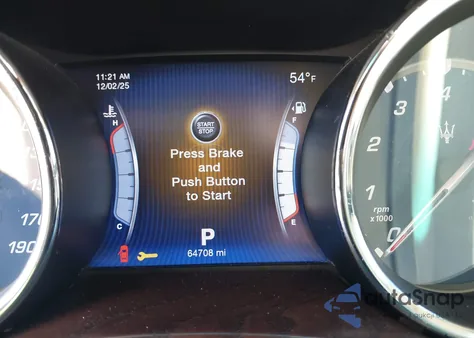 2015 Maserati Quattroporte S Q4 z USA, uszkodzony, nr VIN ZAM56RRA9F1131527